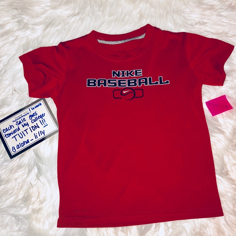 NIKE • BOYS DRY FIT SHIRT